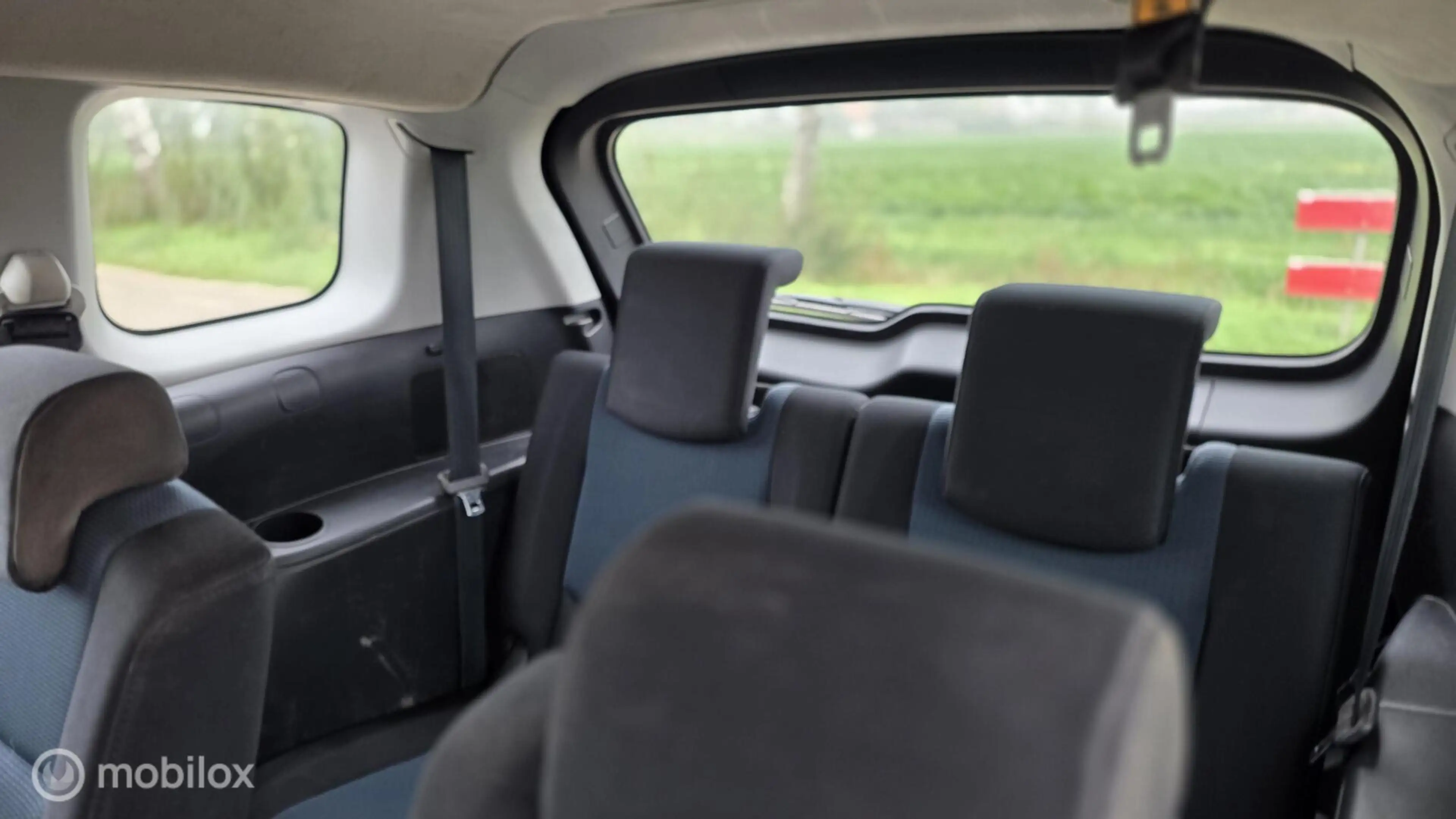 Mazda 5 1.8 Executive 7 persoons lage kilometerstand! — photo 19
