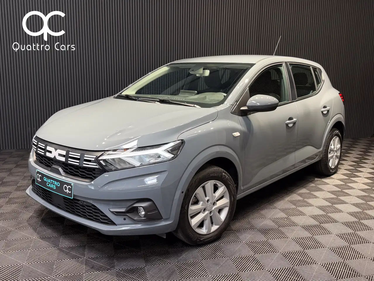 Dacia Sandero 1.0 TCe - Garantie Dacia 2029 - Car Play - Camera 2