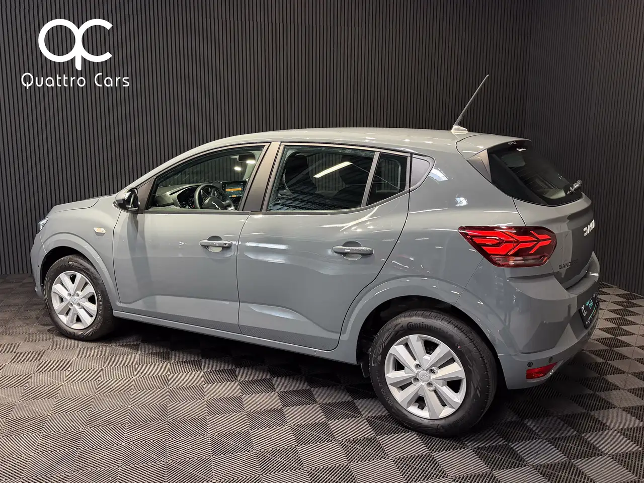 Dacia Sandero 1.0 TCe - Garantie Dacia 2029 - Car Play - Camera 6