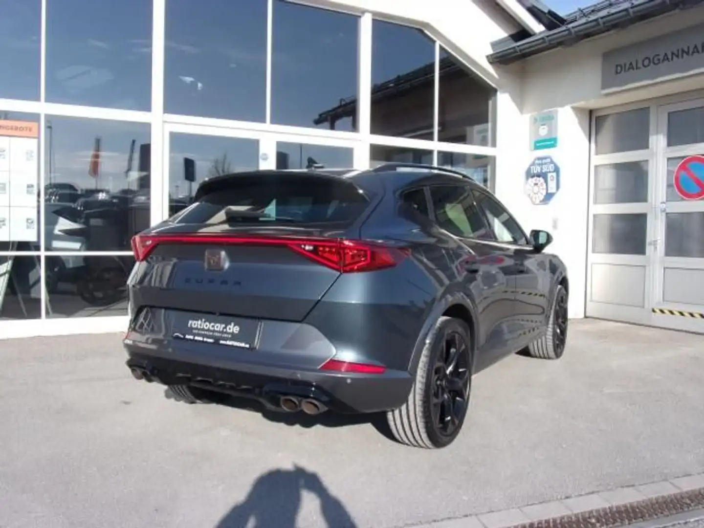 CUPRA Formentor FORMENTOR VZ 2.0 TSI 4DRIVE DSG AHZV NAVI DAB+ Grau - 2