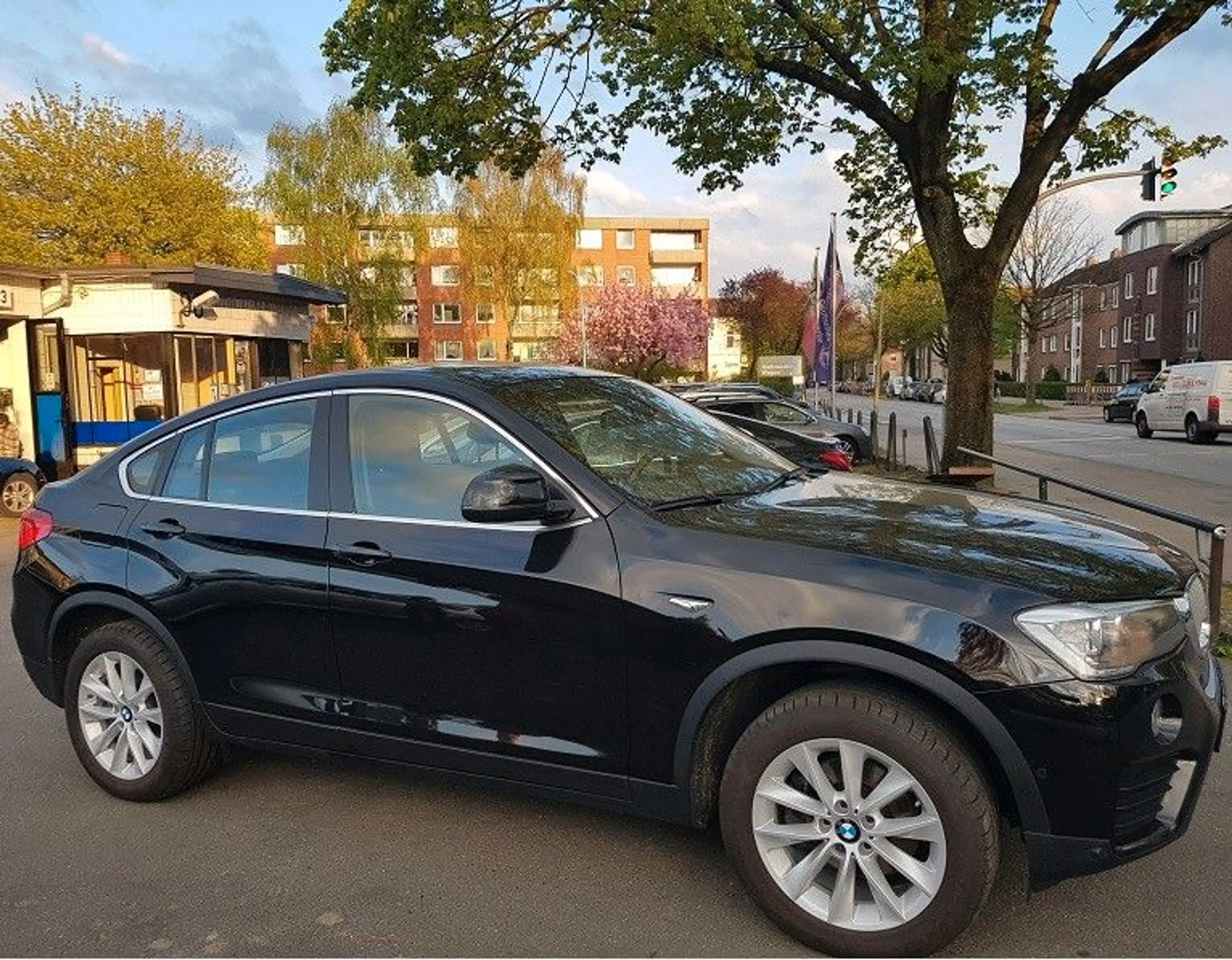 BMW X4 xDrive30d Aut Klima SHZ Leder Navi LED — photo 9