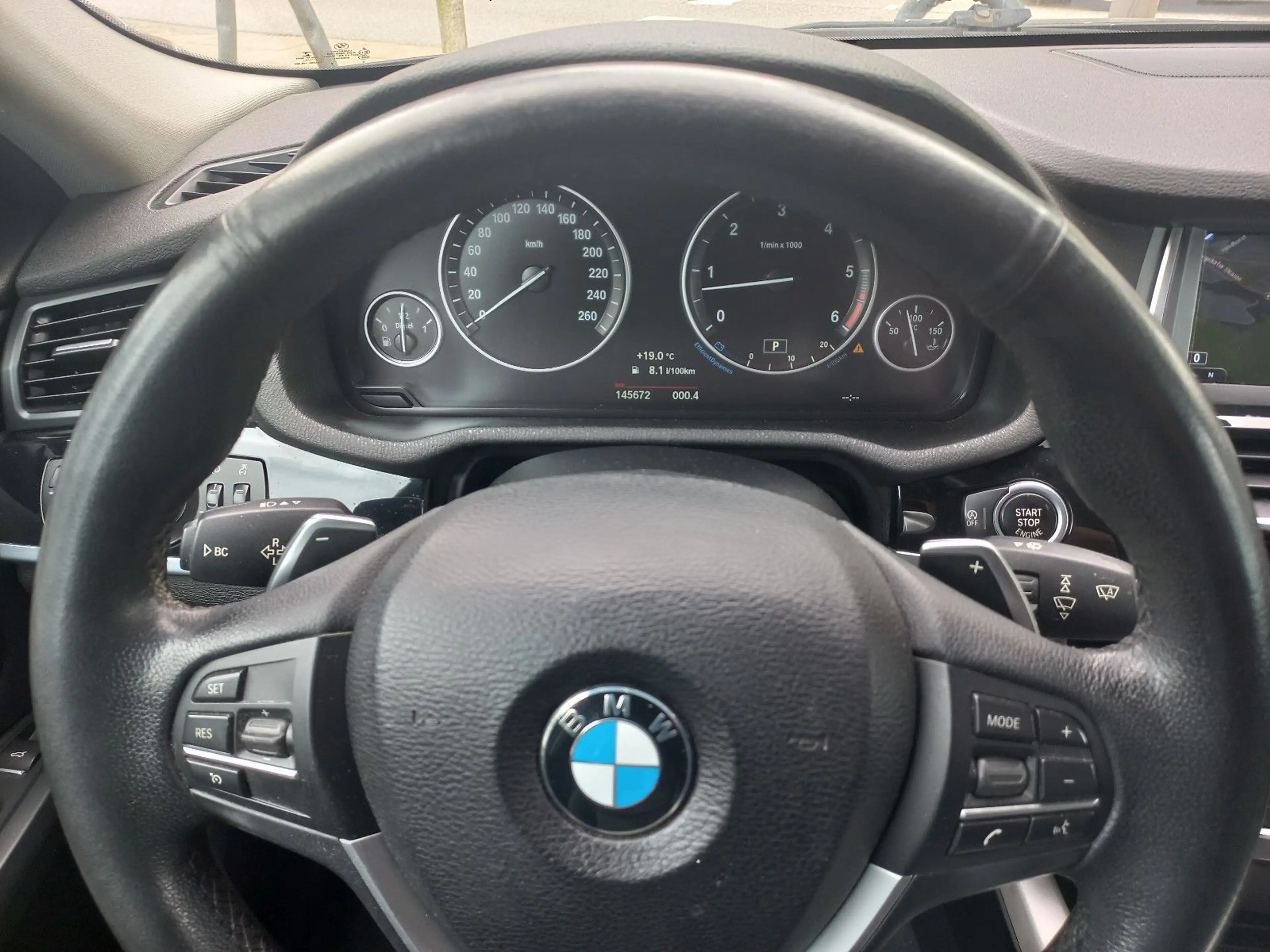 BMW X4 xDrive30d Aut Klima SHZ Leder Navi LED — photo 16