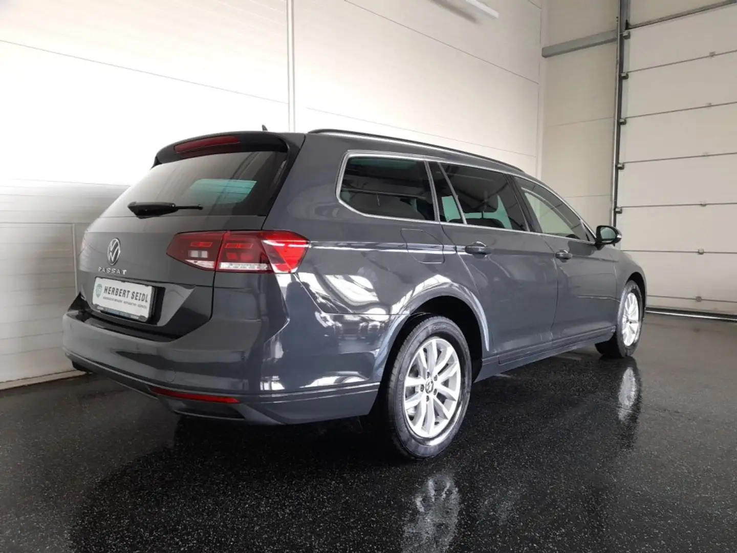 Volkswagen Passat Variant BUSINESS 2,0 TDI DSG *VOLL-LED / NAVI / AHV & KAMERA / ACC / SCHLECHTWEGE PAKET / SPORT MASSAGESITZ* Grau - 2