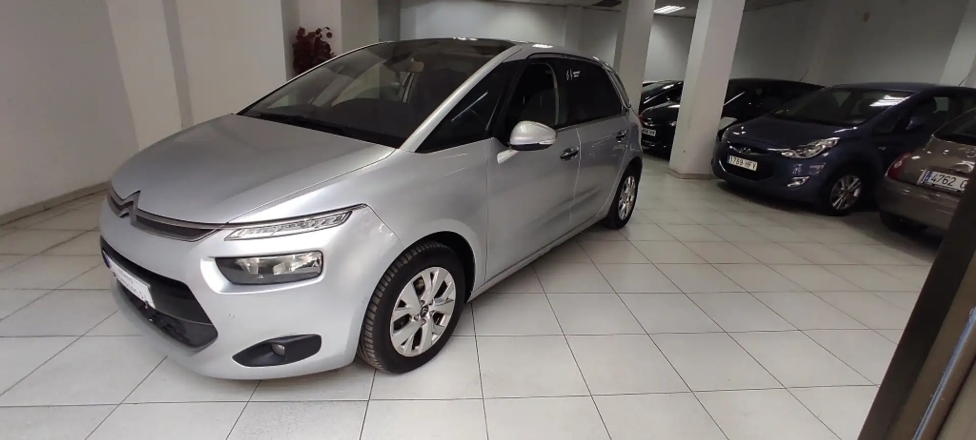 Citroen C4 Picasso 1.6e-HDi Exclusive ETG6 115 Zilver - 2