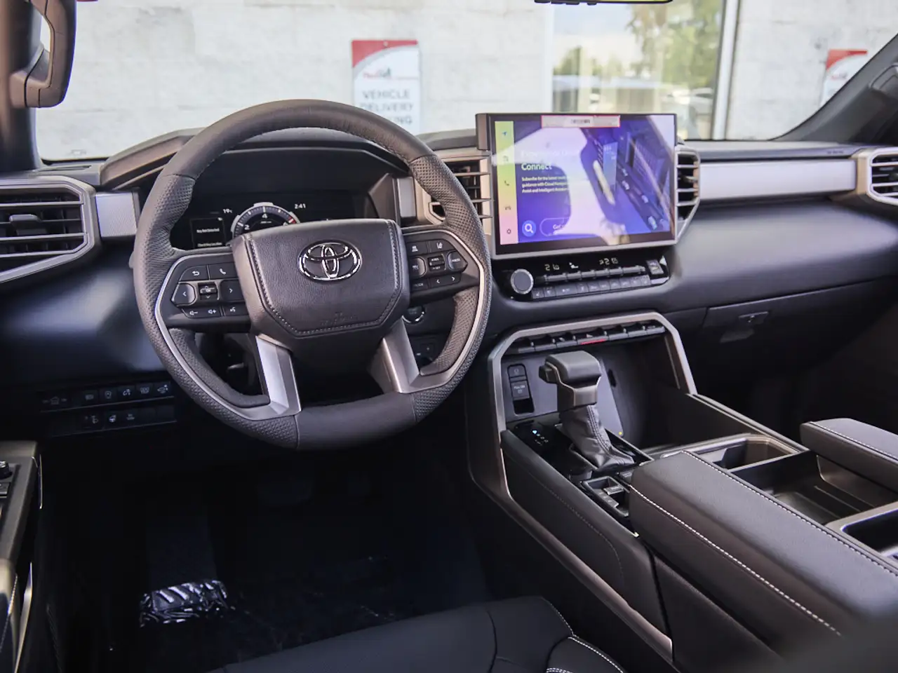 Toyota Tundra снимка Toyota Tundra