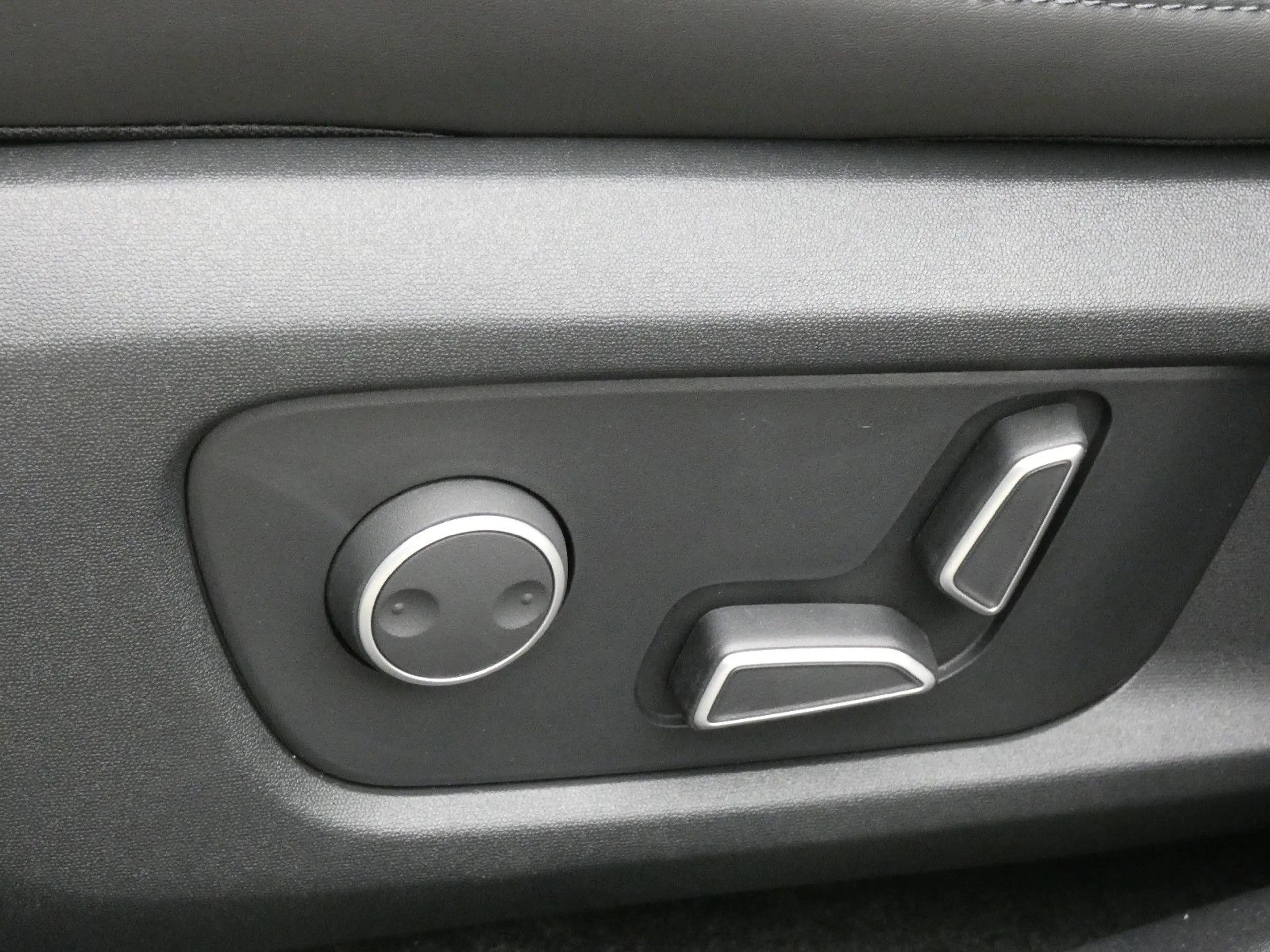 Changan Deepal S05 RWD MAX/Panorama/Leder/360°/20" LMF — photo 27