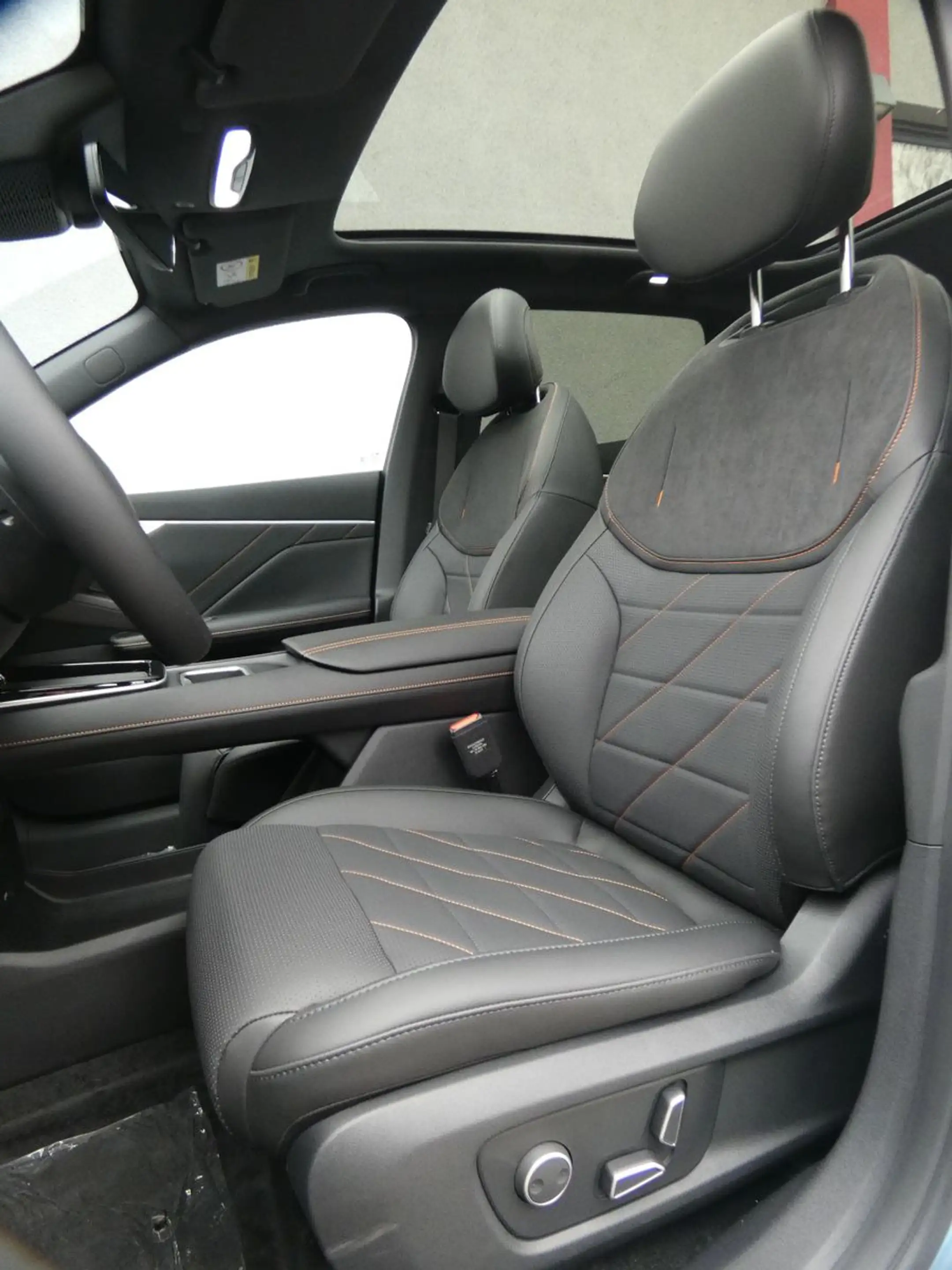 Changan Deepal S05 RWD MAX/Panorama/Leder/360°/20" LMF — photo 22