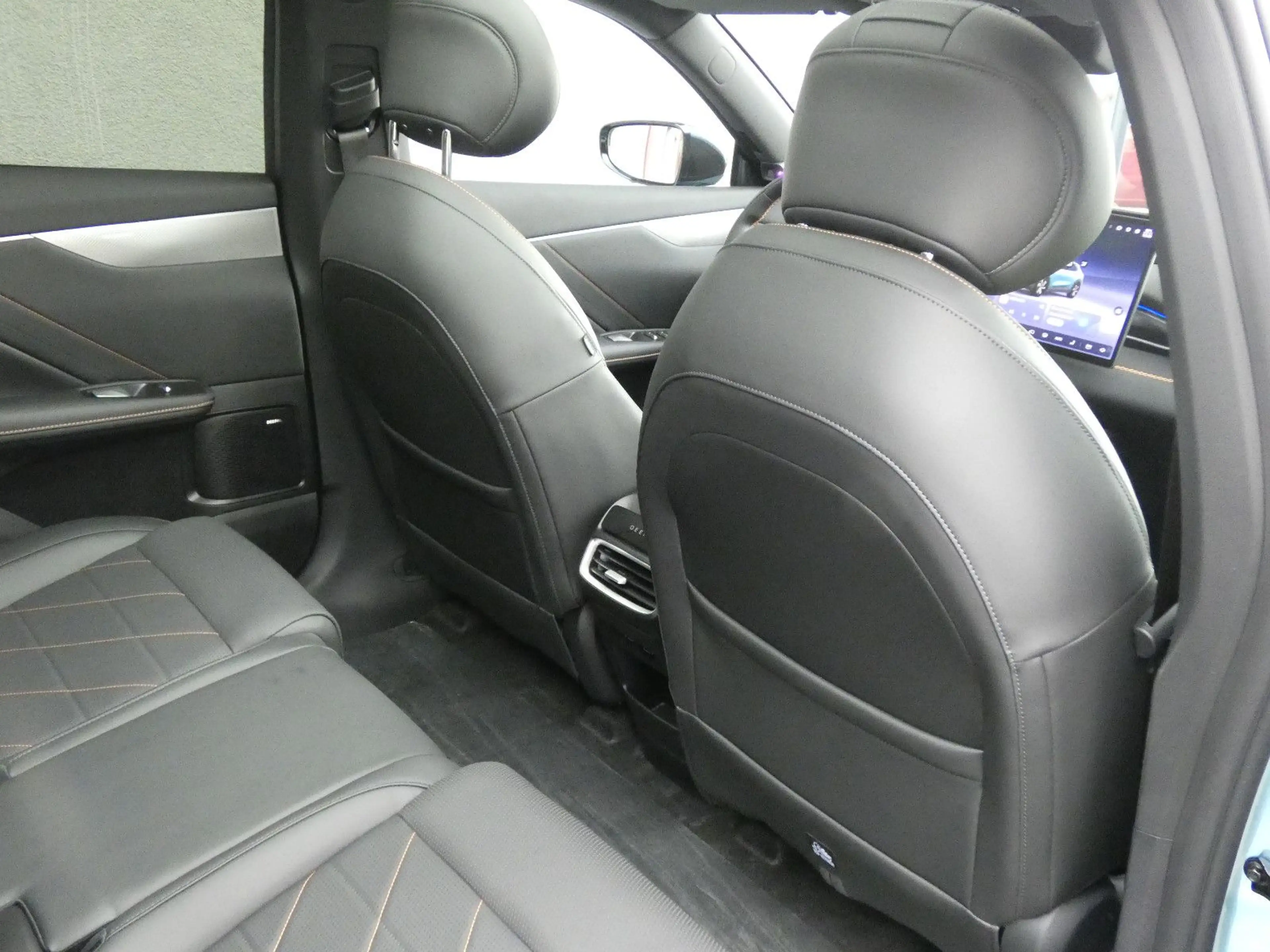 Changan Deepal S05 RWD MAX/Panorama/Leder/360°/20" LMF — photo 25