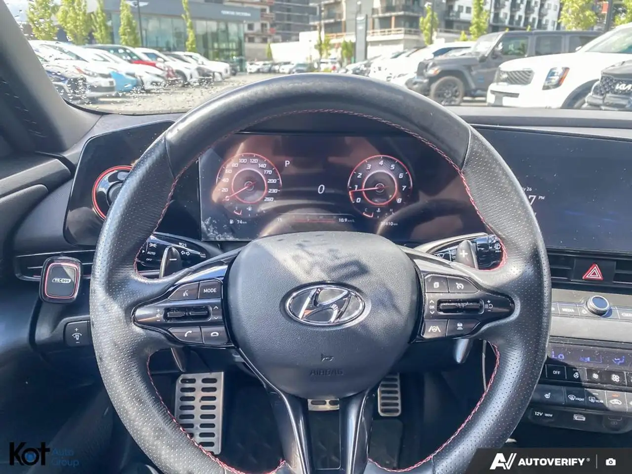 Hyundai ELANTRA снимка Hyundai ELANTRA