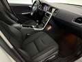Volvo V60 1.6 T3 Momentum NIEUWE APK | Cruise | Navigatie | Weiß - thumbnail 28