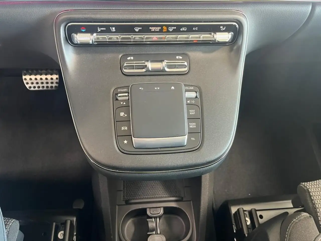 Mercedes-Benz V 250 d STYLE Lang Distronic/MultiBeam LED 6