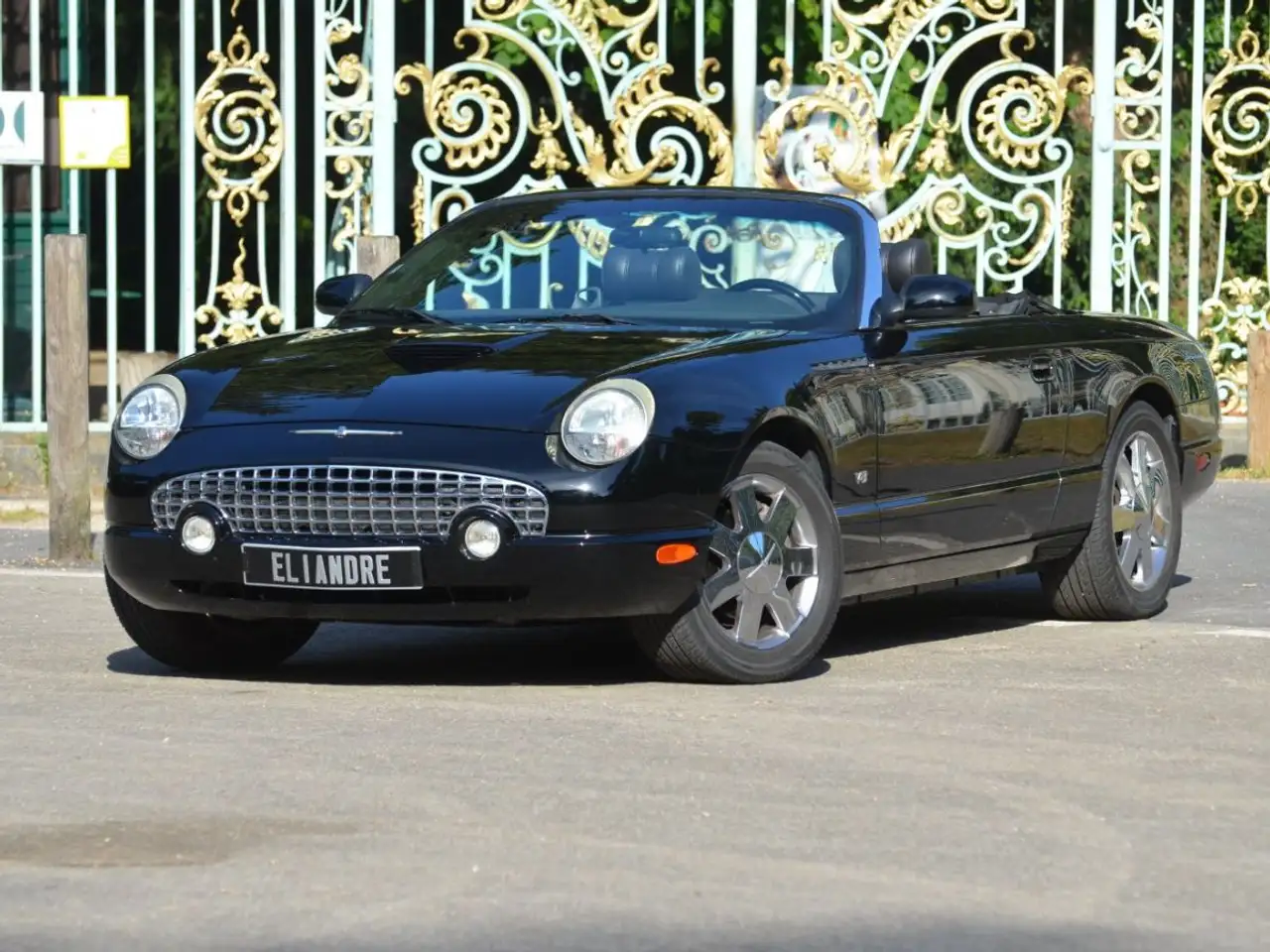 Ford Thunderbird 4.0 L V8 256 ch, foto 4