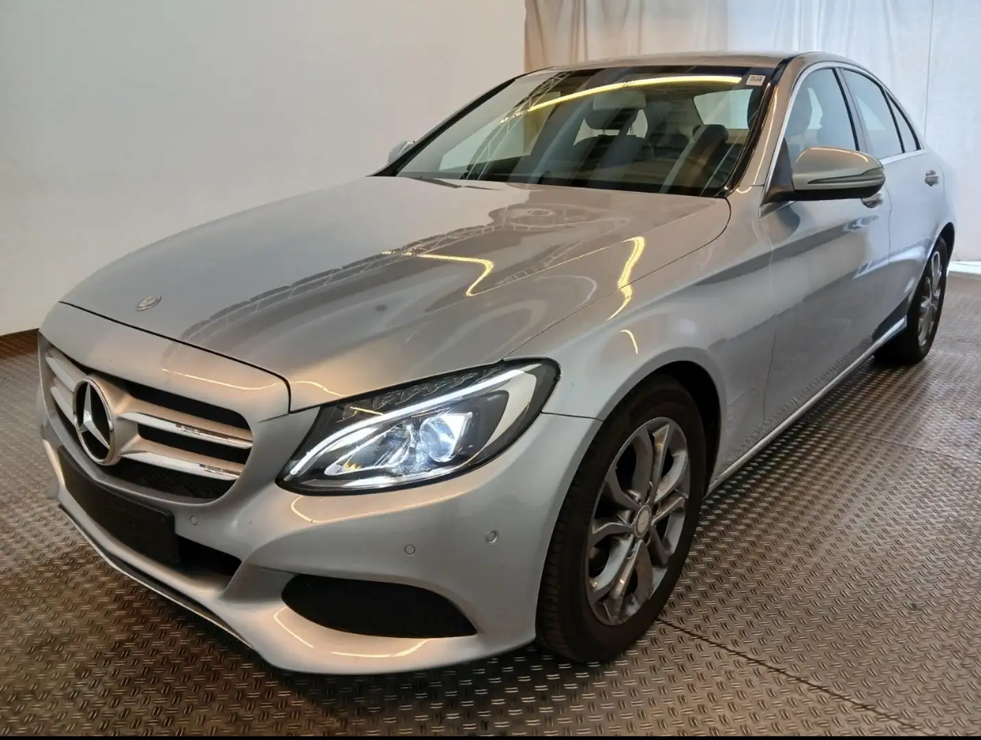 Mercedes-Benz C 180 9G-TRONIC "Avantgarde" Grau - 2