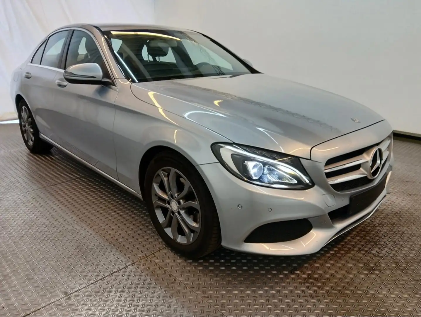 Mercedes-Benz C 180 9G-TRONIC "Avantgarde" Grau - 1