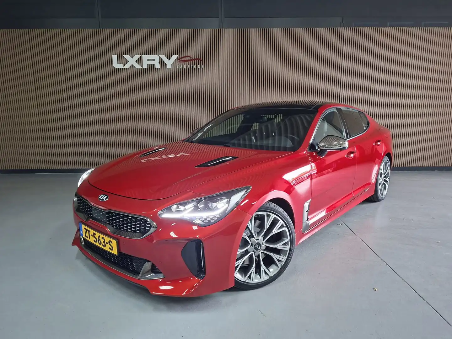 Kia Stinger 2.0 T-GDI GT-Line | Clima | Navi | Pano | Cruise | Rot - 2