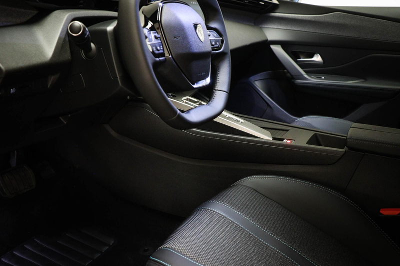 Peugeot 408 e-408 Allure 58 kWh | NIEUW | COMFORT / CONNECT / — photo 33