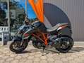 KTM 1290 Super Duke R Negro - thumbnail 3