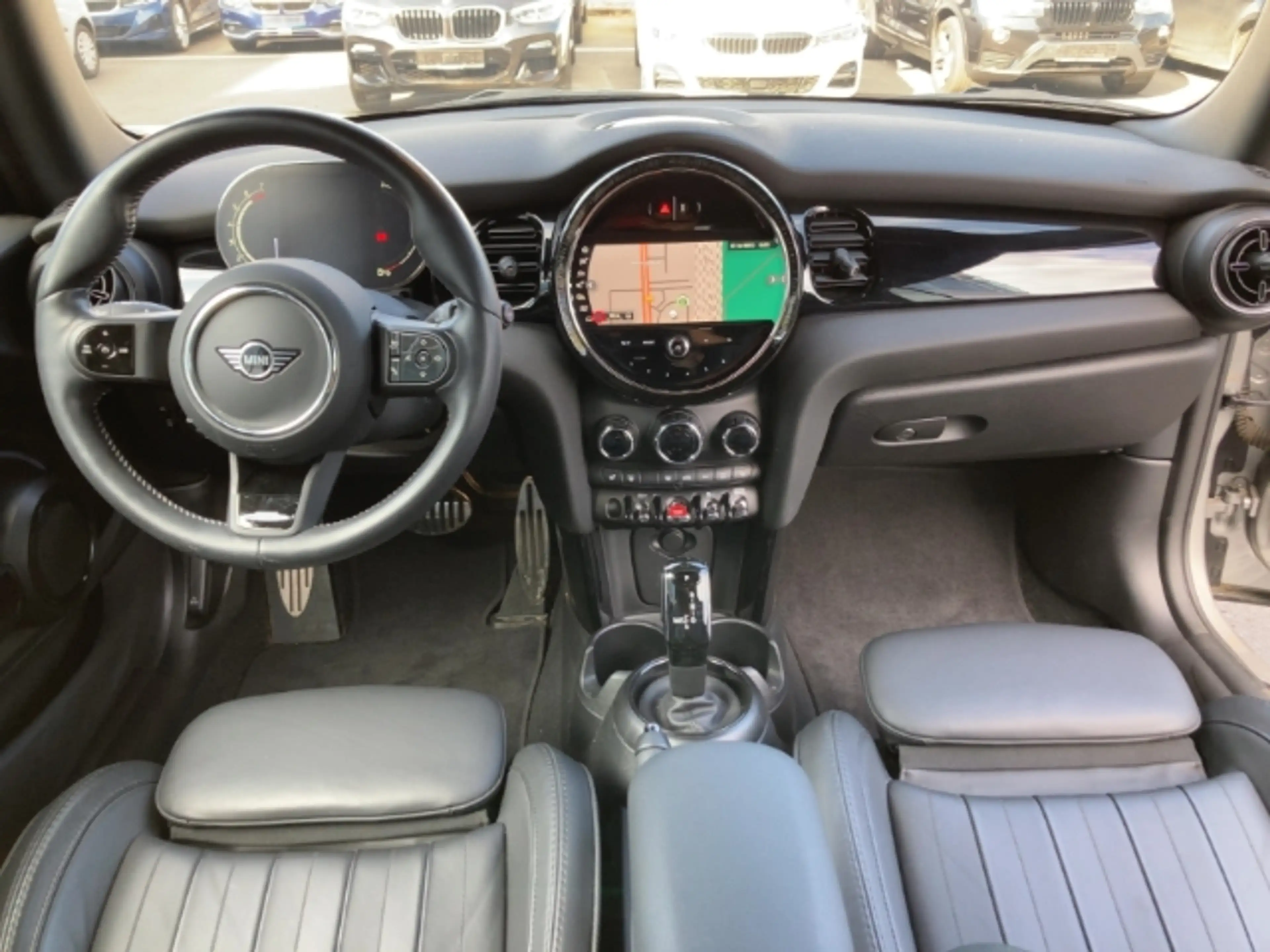 MINI Cooper Cabrio El. Verdeck AD Leder Digitales Cockpit LED Mehrzon — photo 8