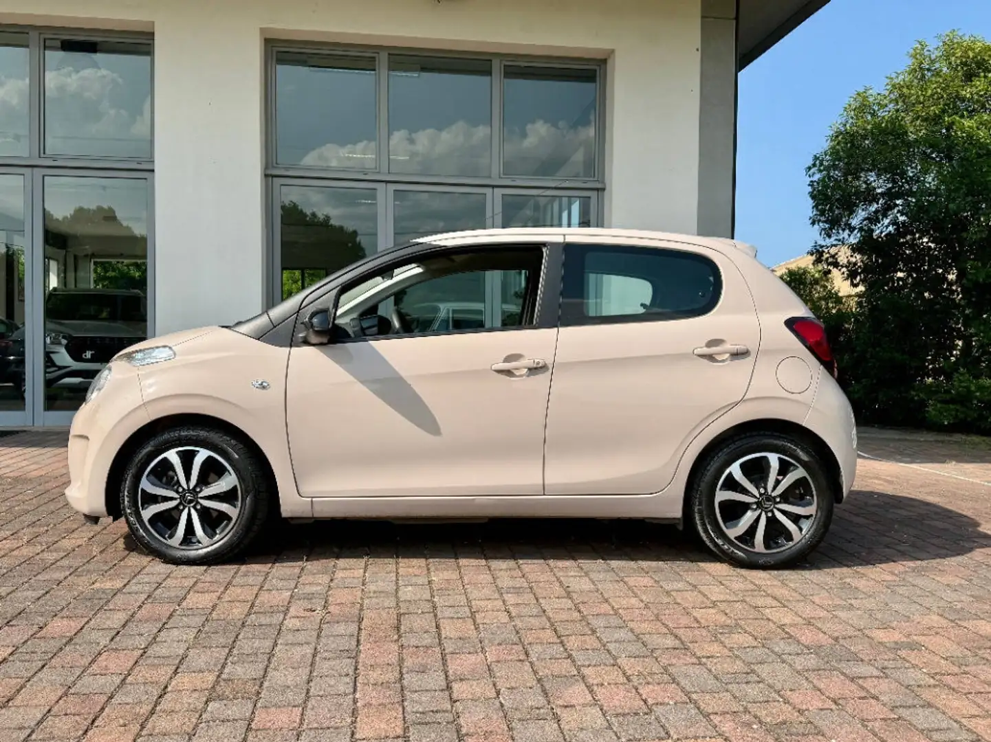 Citroen C1 1.0 vti Feel 72cv neopatentati Beige - 2