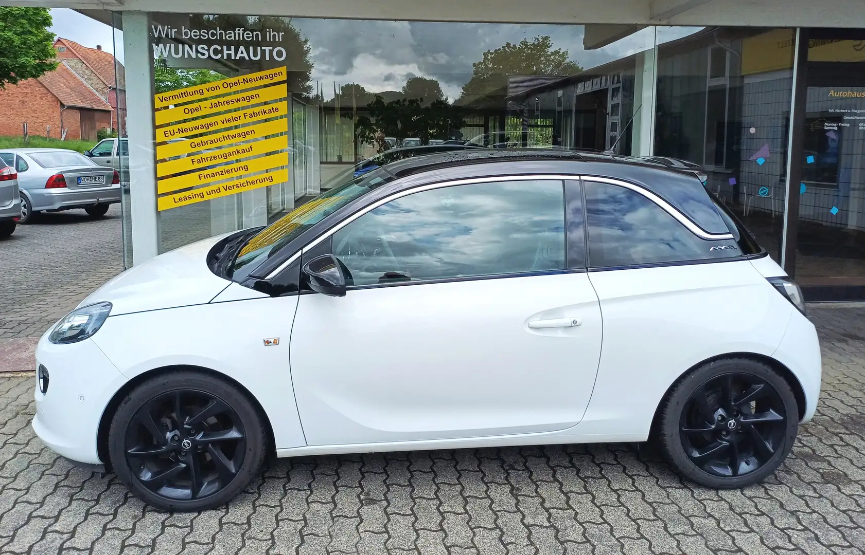 Opel Adam 1.4 SLAM Panoramadach SHZ PDC Sport-Paket Blanco - 2