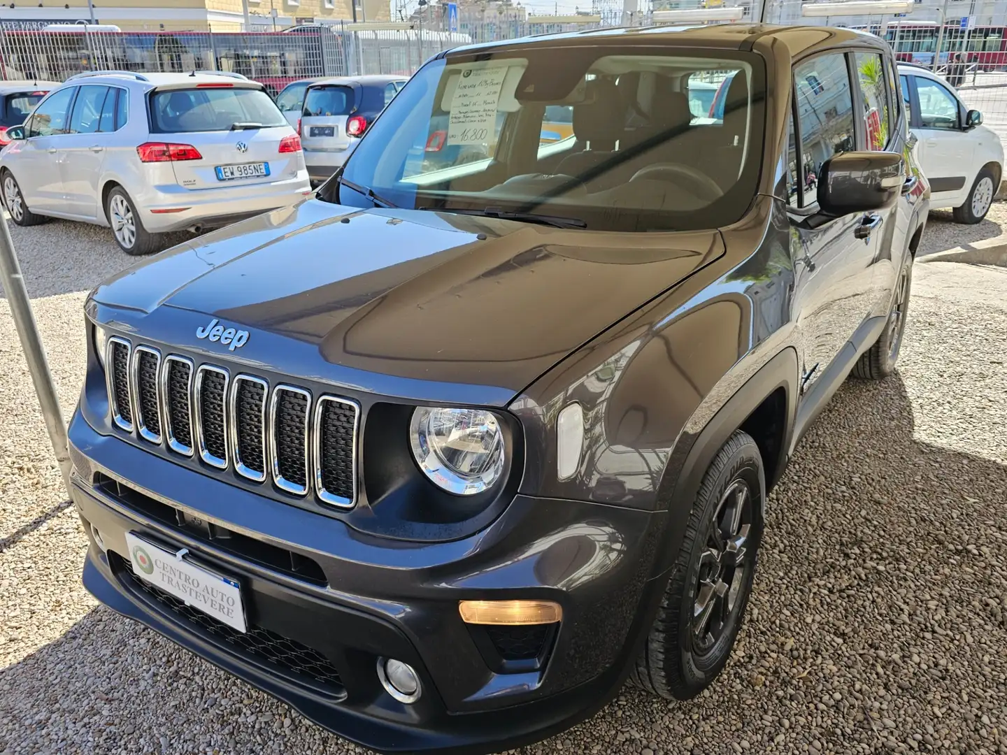 Jeep Renegade 1.6 Mjt 120 CV Business Grau - 1