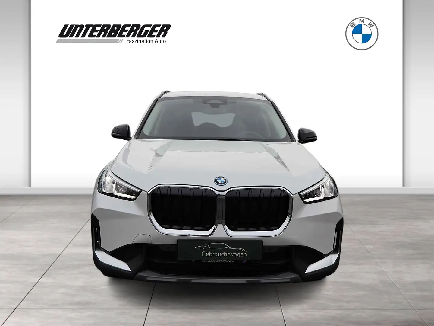 BMW X1 xDrive25e HK HiFi DAB Pano.Dach Weiß - 2