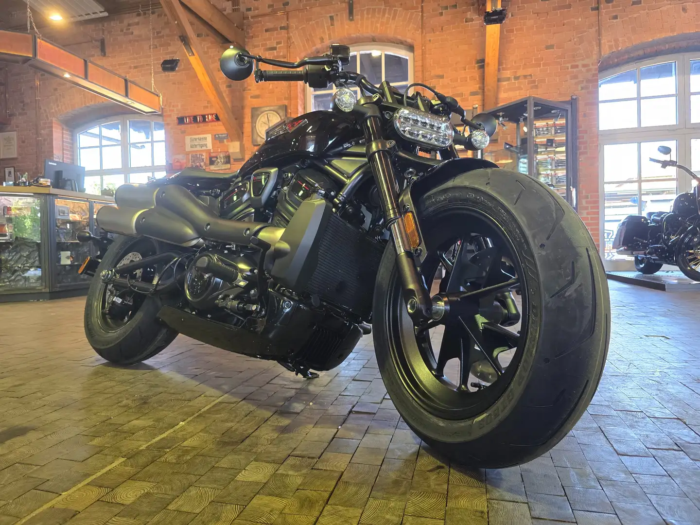 Harley-Davidson Sportster RH1250S Sportster S Černá - 1