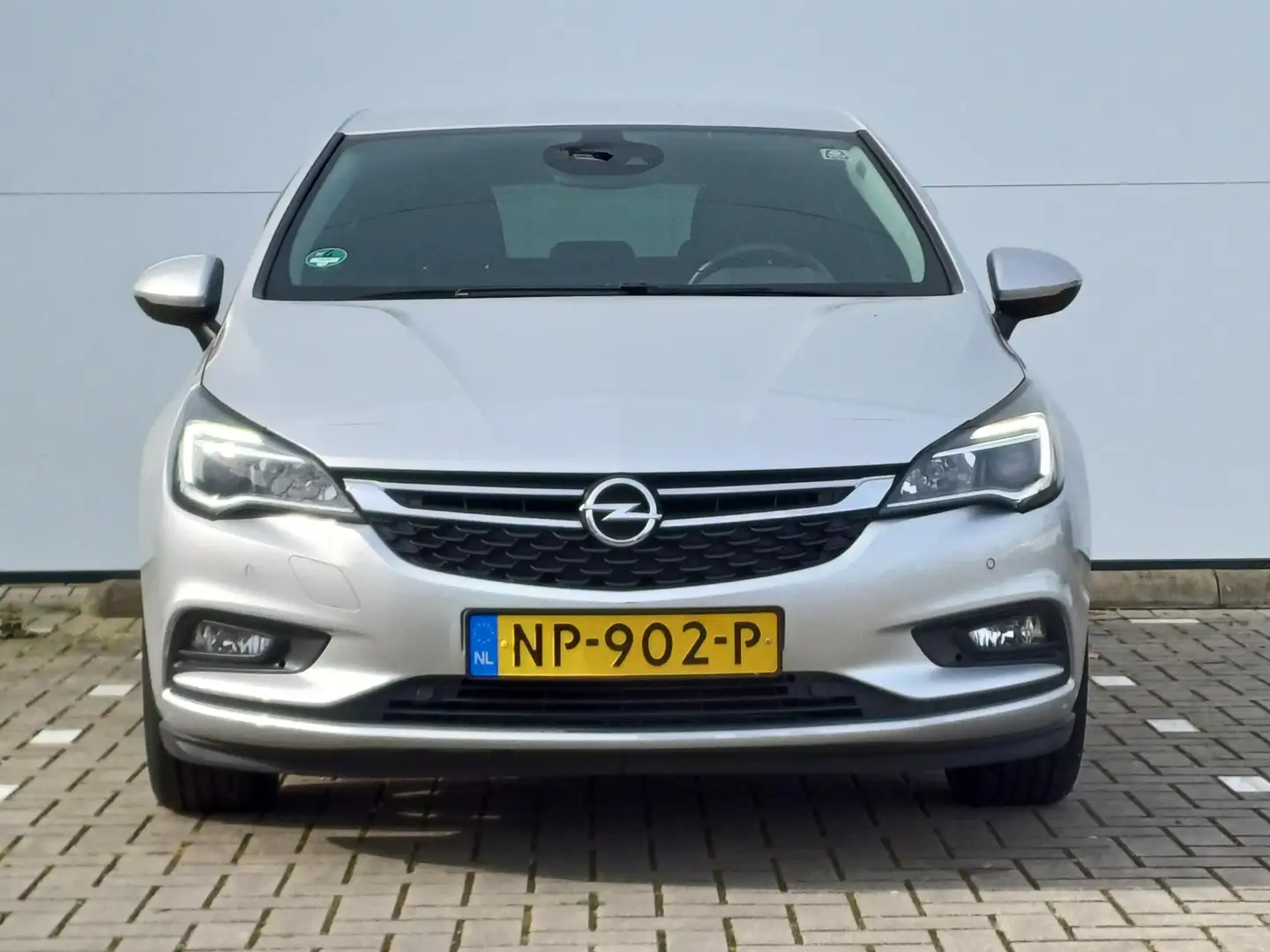 Opel Astra 1.4 Innovation Trekhaak / Navigatie / Climate Cont Grijs - 2