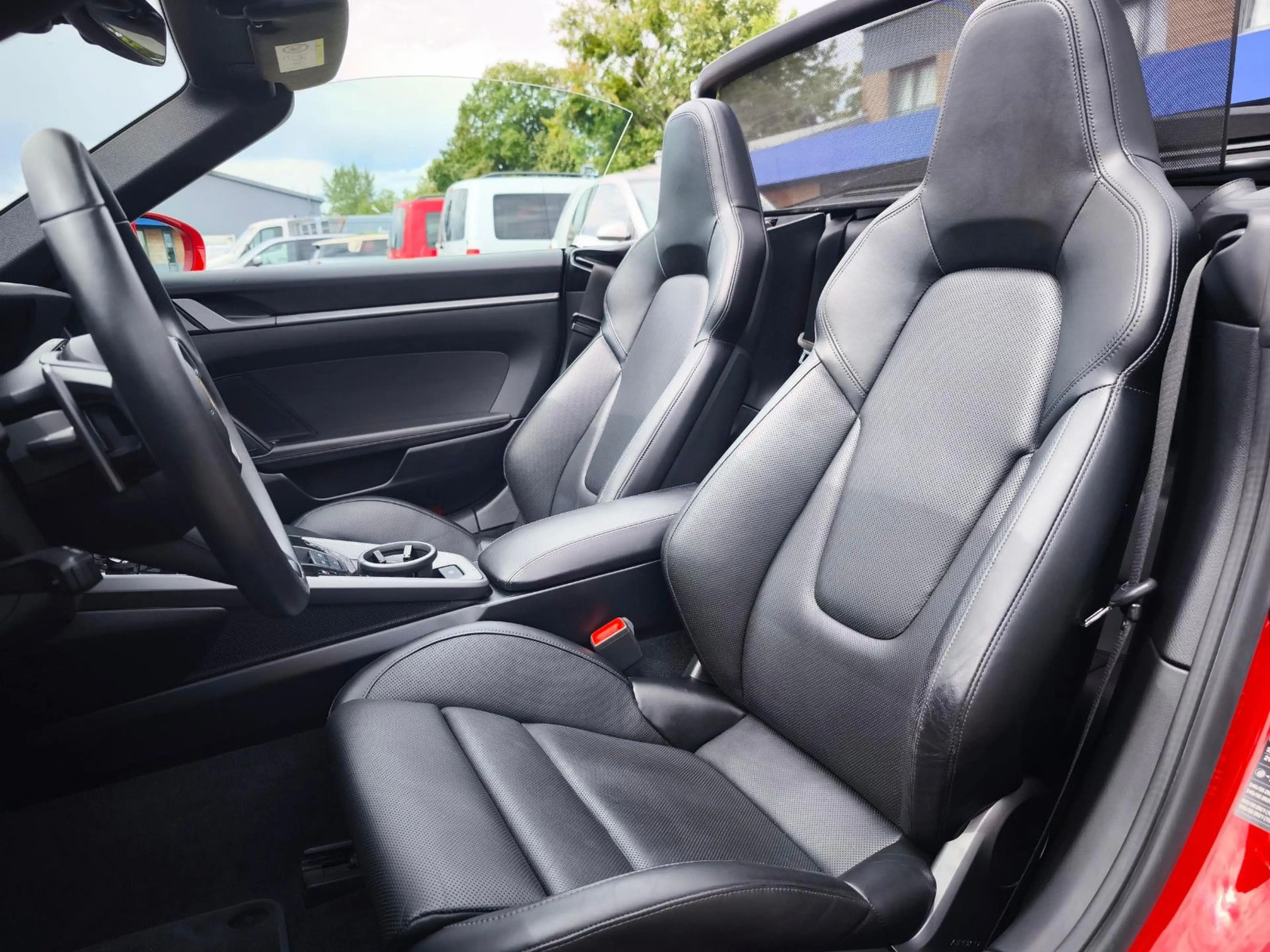 Porsche 911 992 Carrera Cabrio Nightview 360° BOSE ACC LEDER — photo 12