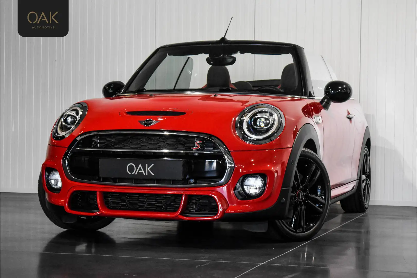 MINI John Cooper Works Cabrio 2.0 S Aut. | JCW-Trim | Navigatie | Alcantara | Ca Rouge - 1