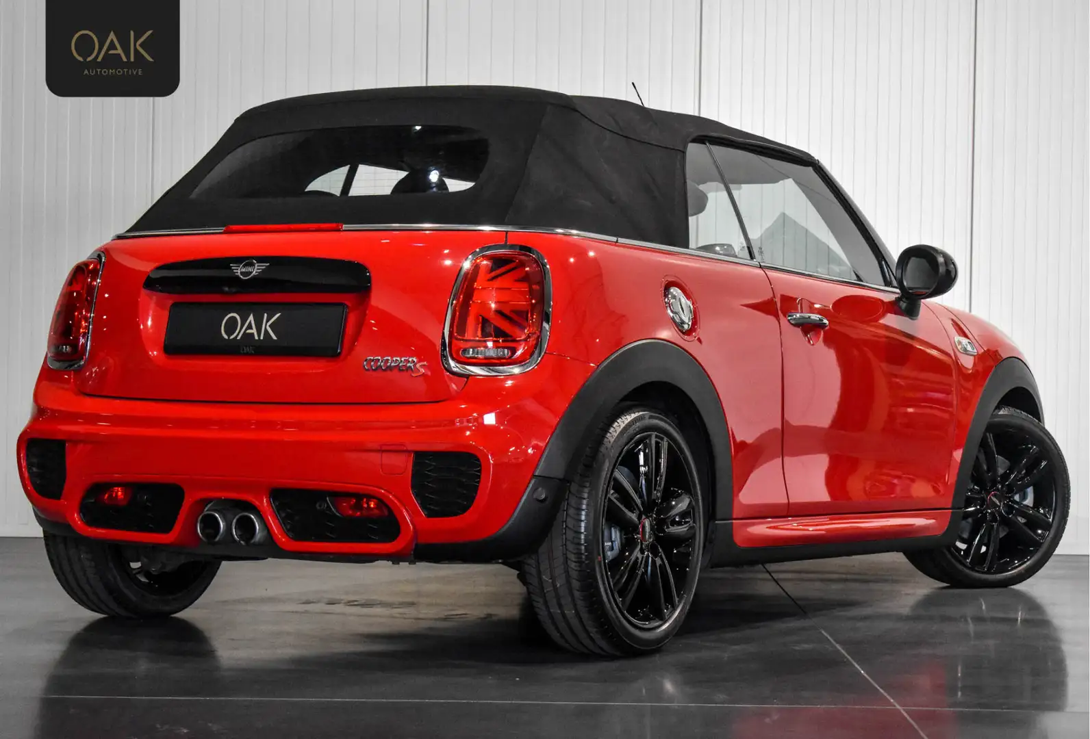 MINI John Cooper Works Cabrio 2.0 S Aut. | JCW-Trim | Navigatie | Alcantara | Ca Rouge - 2