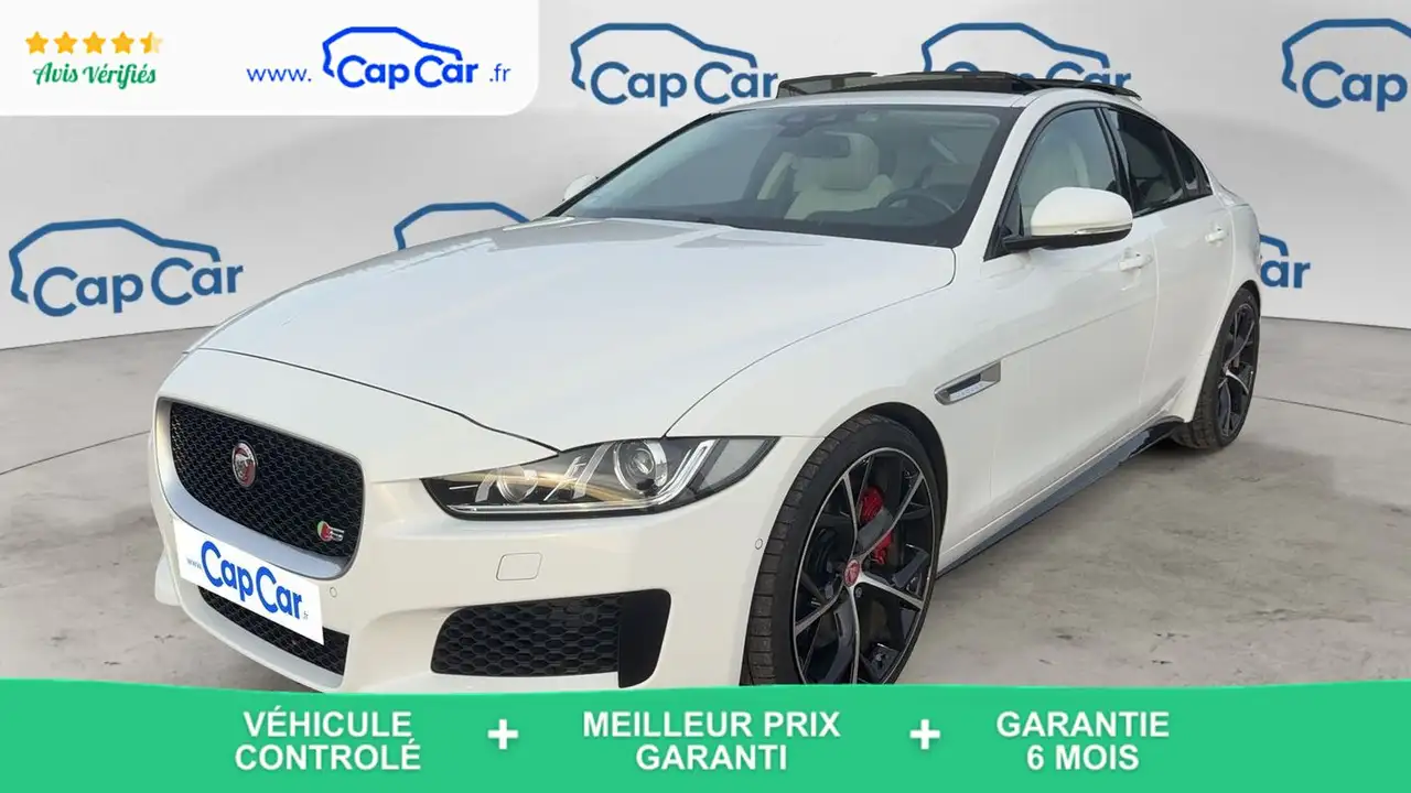 Jaguar XE