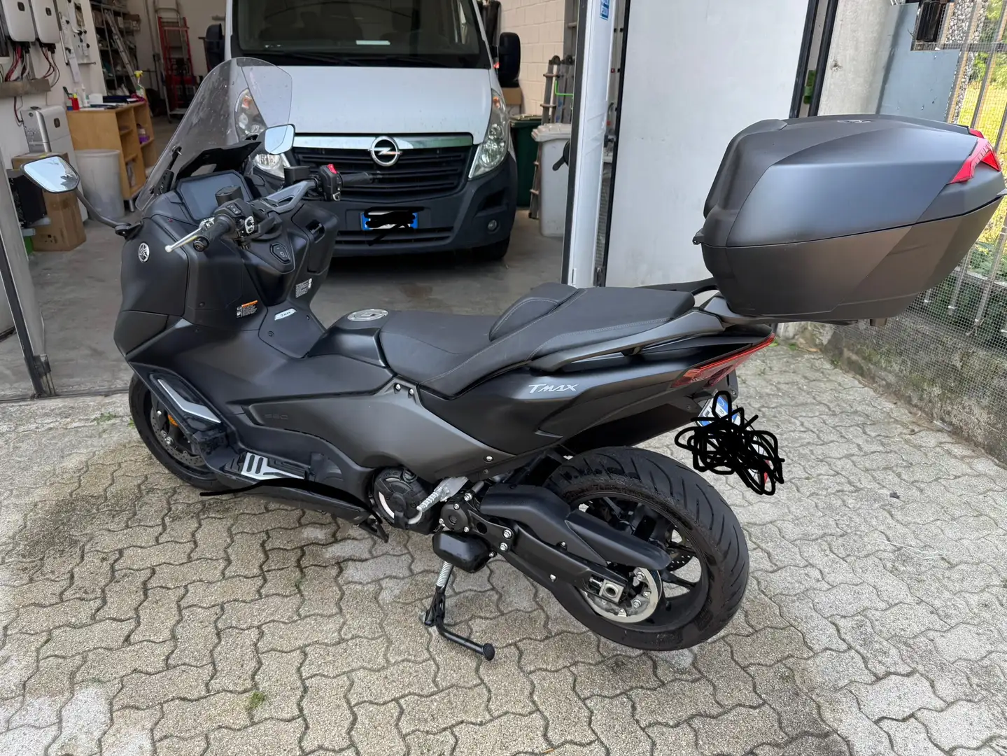 Yamaha TMAX 560 - 1