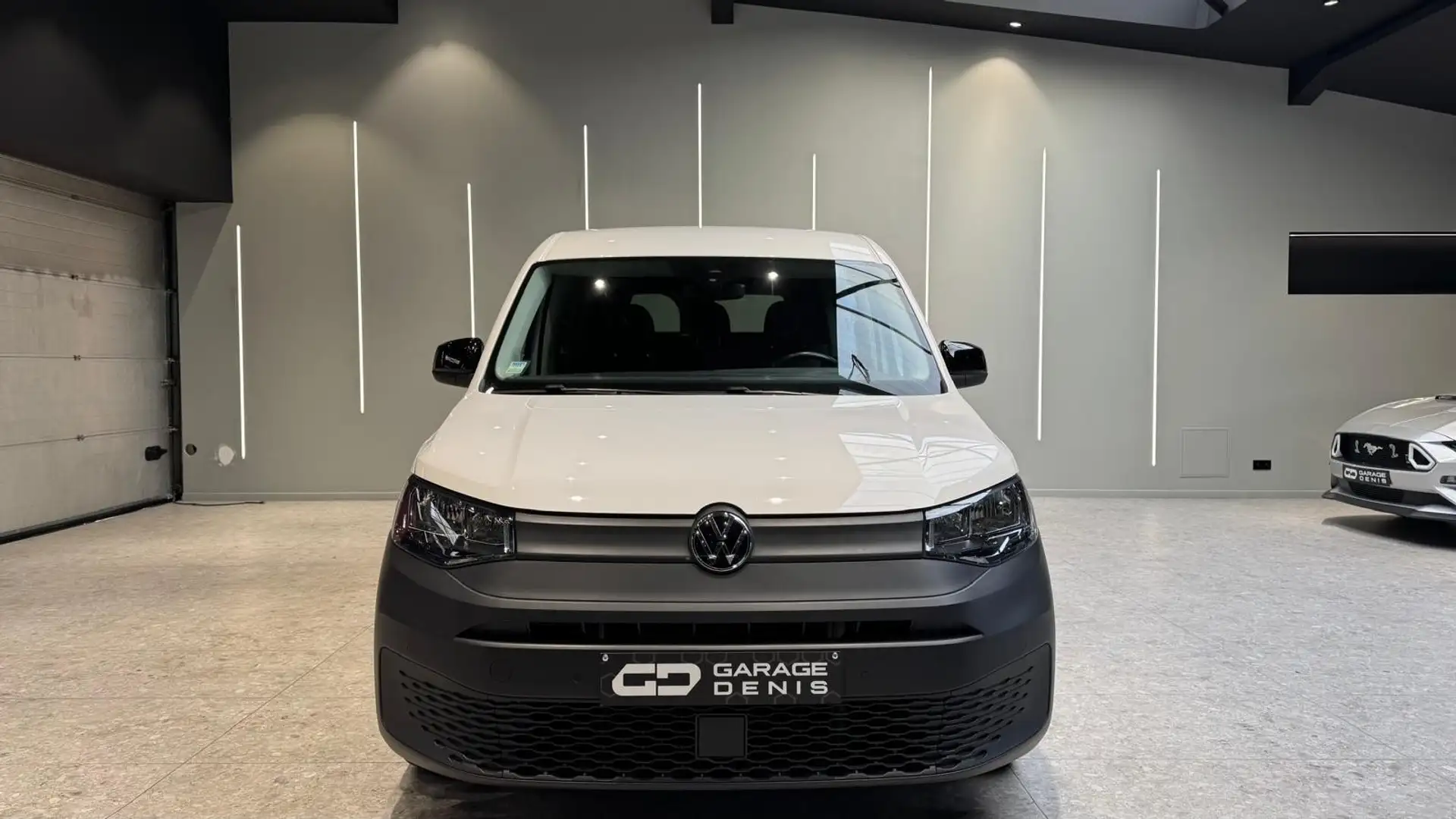 Volkswagen Caddy Maxi 2.0 TDi DSG*BOITE-AUTO*GPS+CAMERA*5 PLACES* Blanc - 2