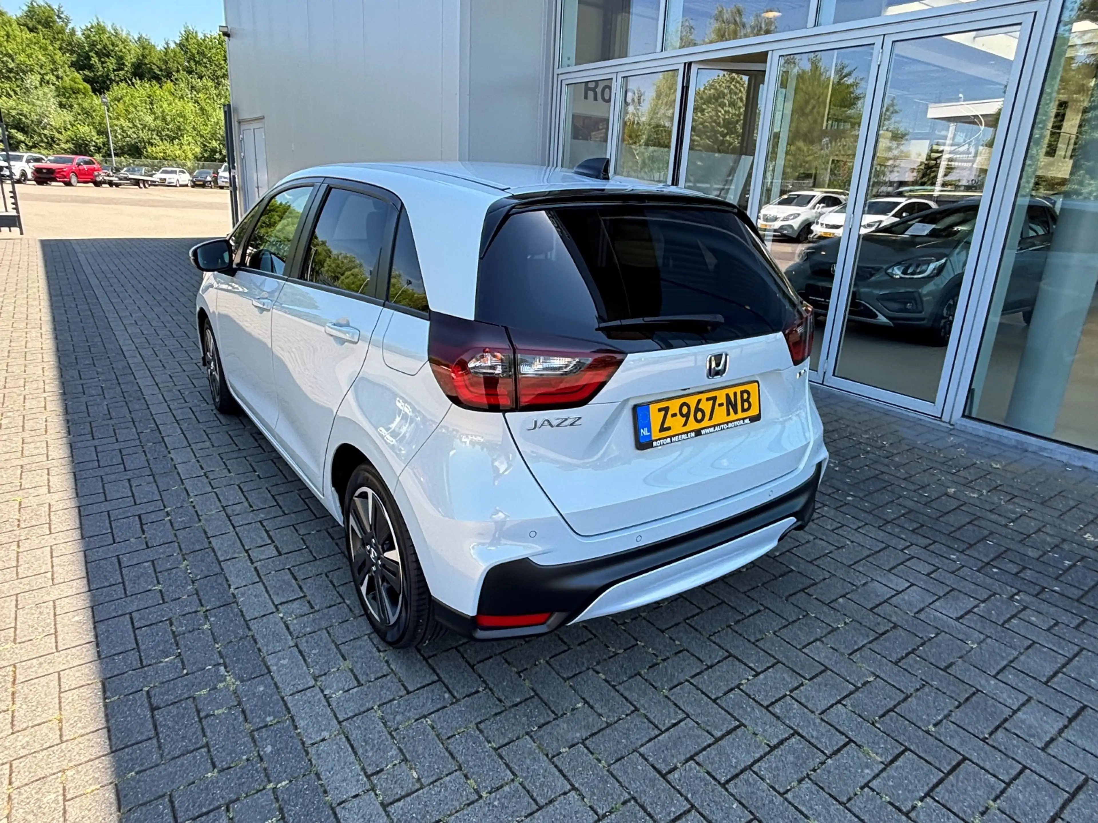 Honda Jazz 1.5 e:HEV Hybrid Advance | Navi | P.cam — photo 4
