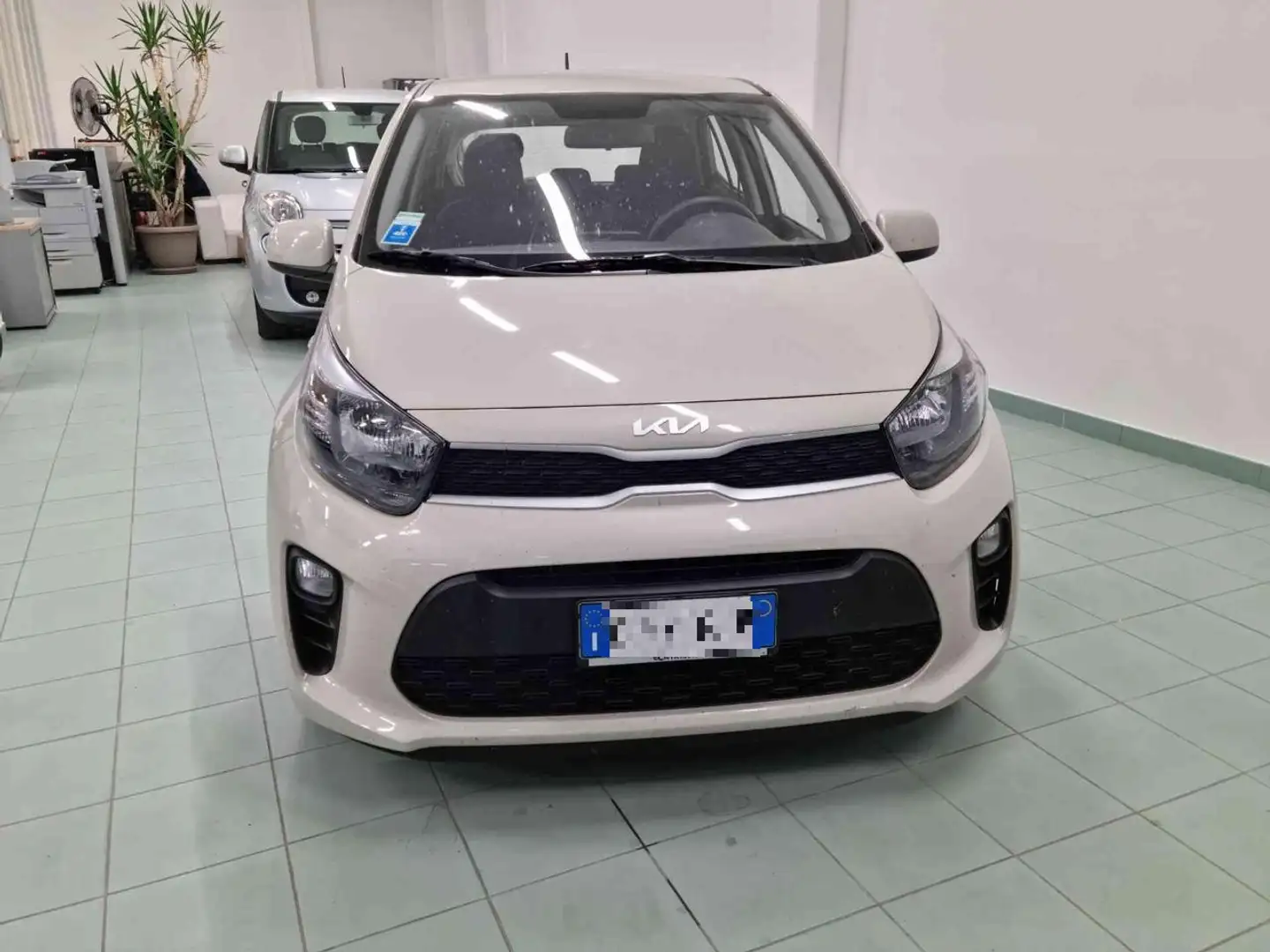 Kia Picanto 1.0 12V 5 porte Urban Beige - 2