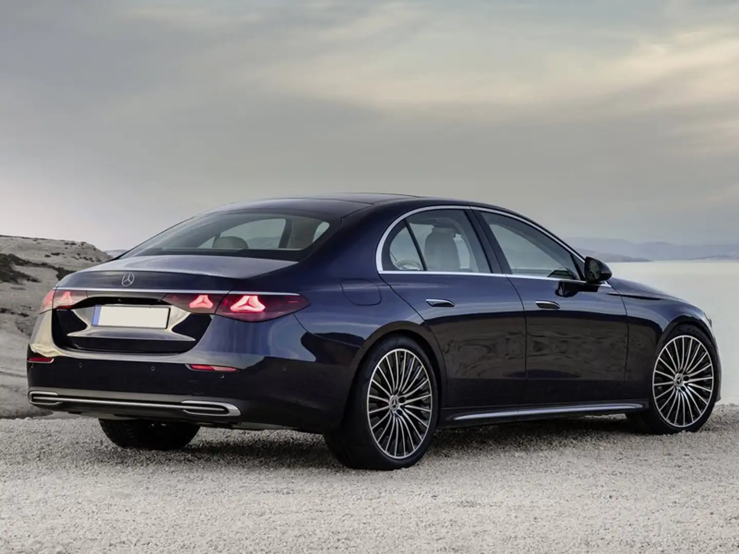 Mercedes-Benz E 220 Mod: LIMOUSINE E 220 d Nero - 1