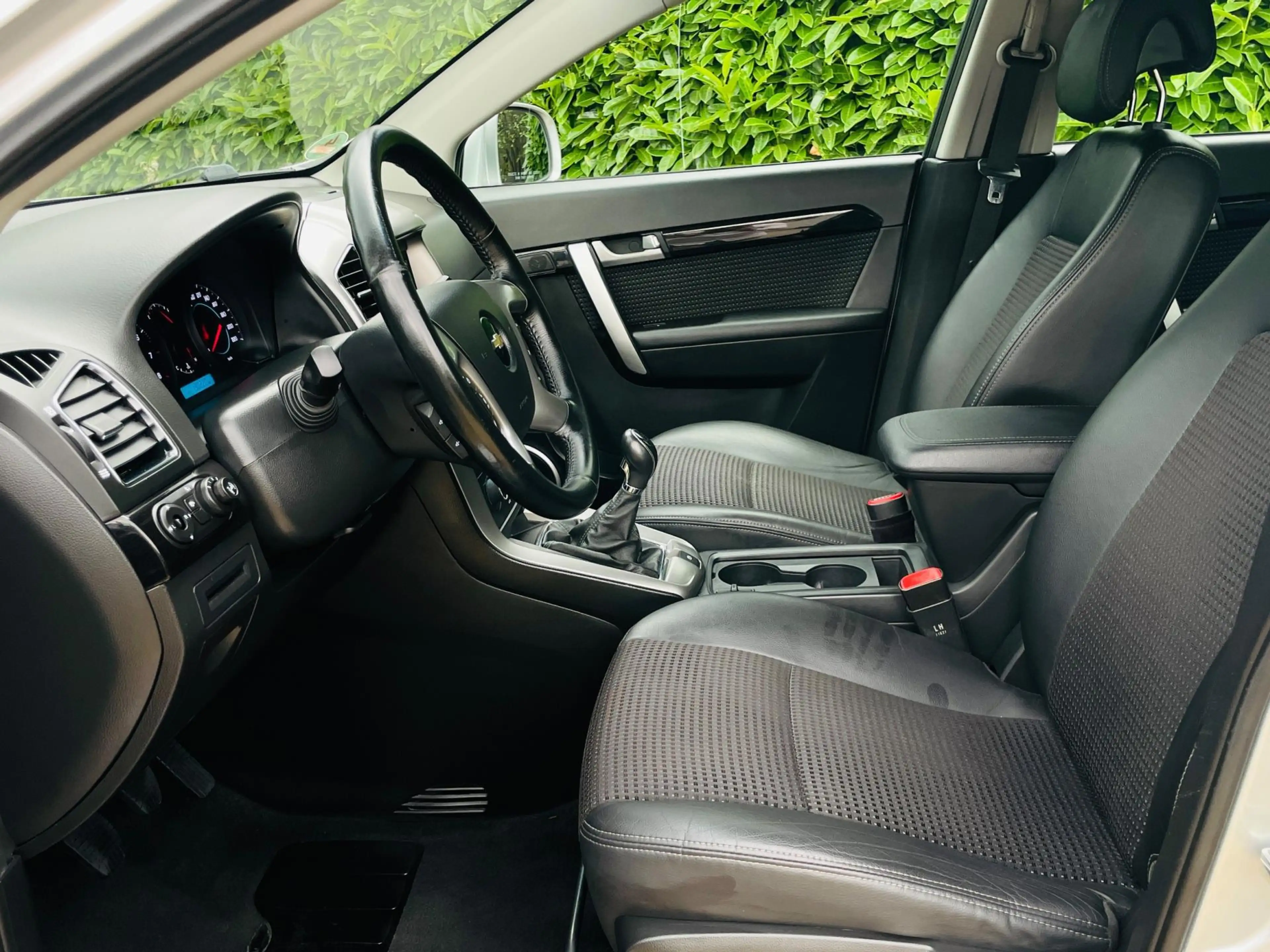 Chevrolet Captiva 2.4i LT 2WD/7persoon/6Bak/PDC(MOTOR LAMPJE BRAND) — photo 10