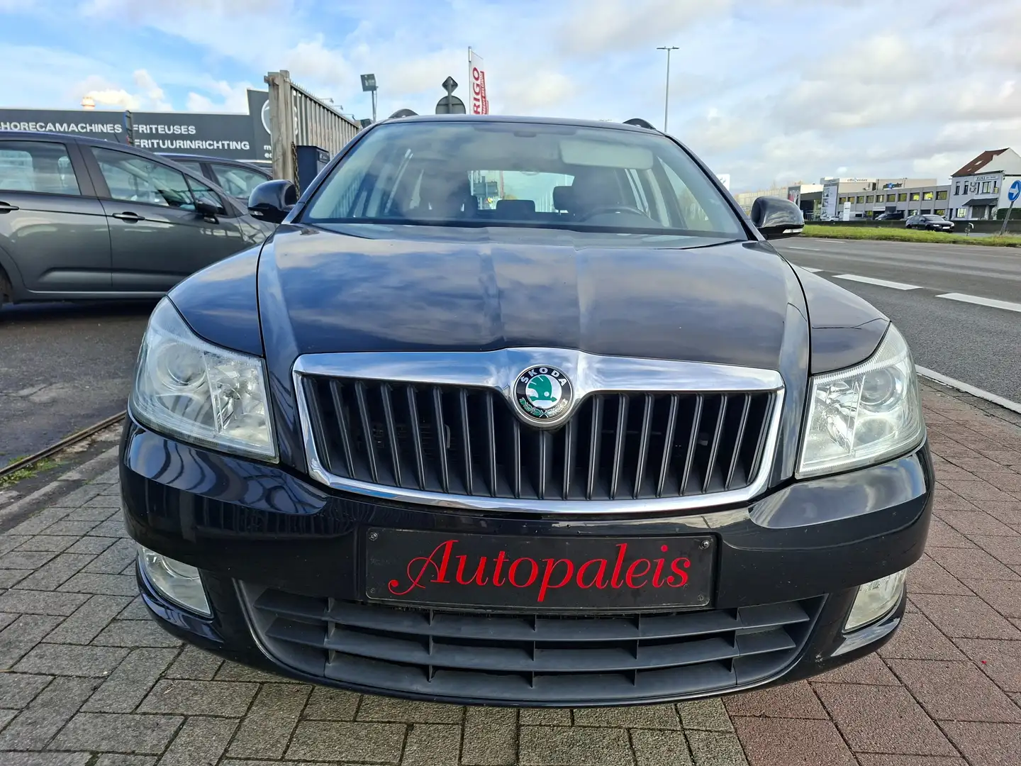 Skoda Octavia Octavia 1.2 Tsi Zwart - 1