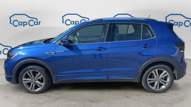 Volkswagen T-Cross view 2