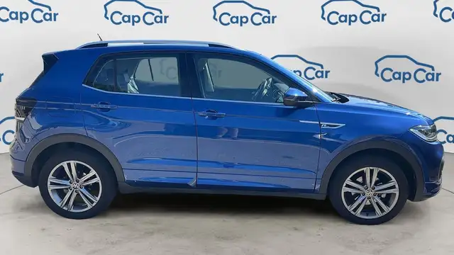 Volkswagen T-Cross view 4