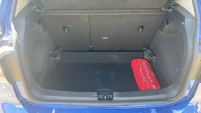Volkswagen T-Cross view 14