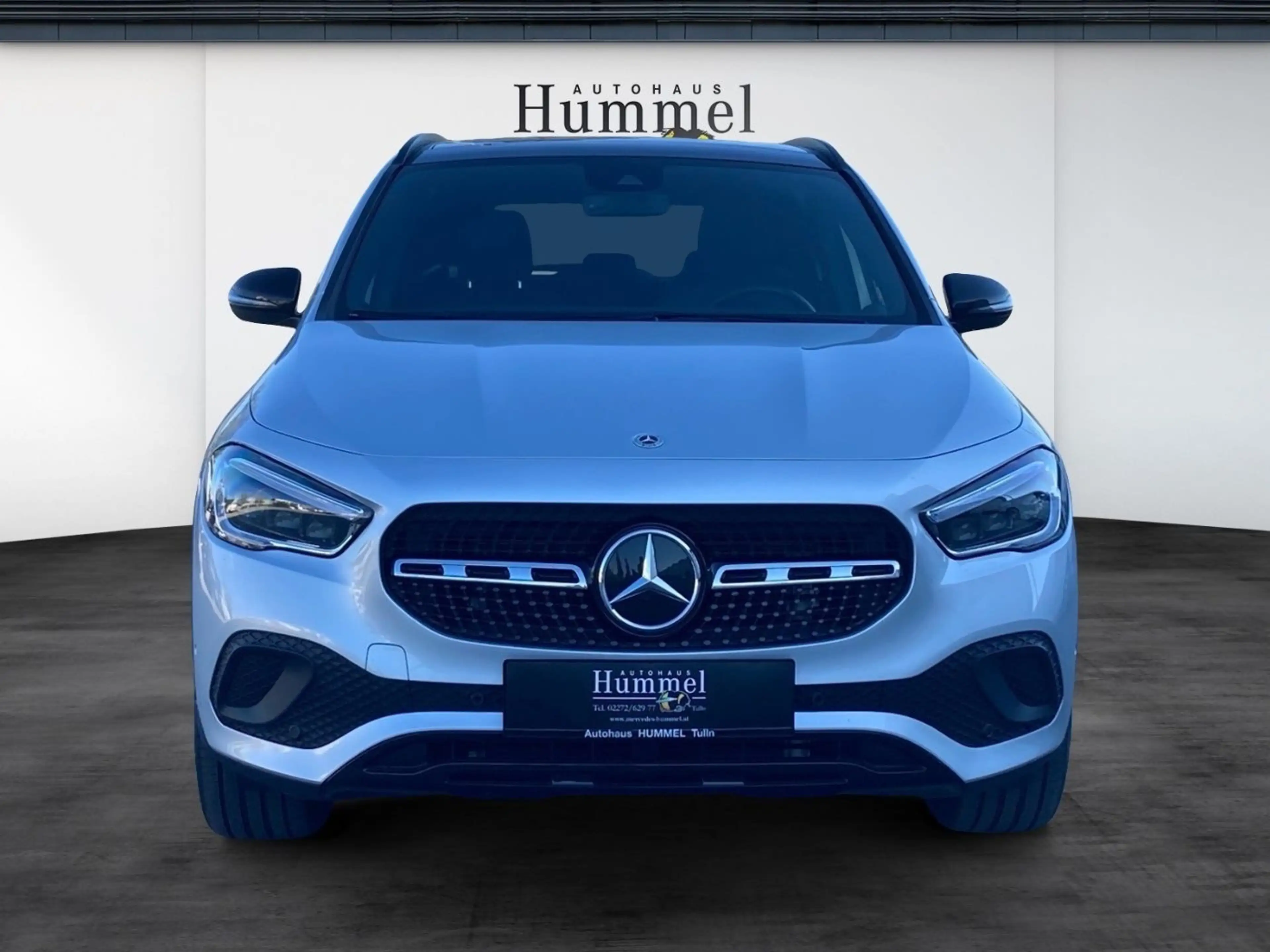 Mercedes-Benz GLA 200 d Progressive RKam Klima Shz Ambi — photo 3