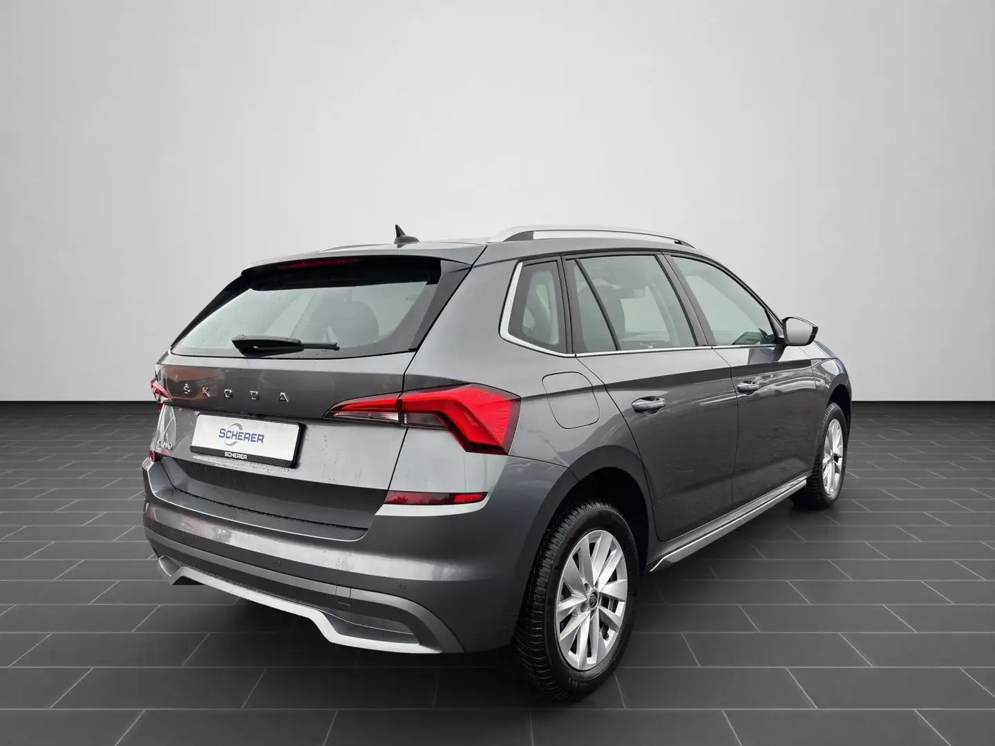 Skoda Kamiq Style 1.5 TSI DSG ACC AHK KESSY PDC RFK Grau - 2