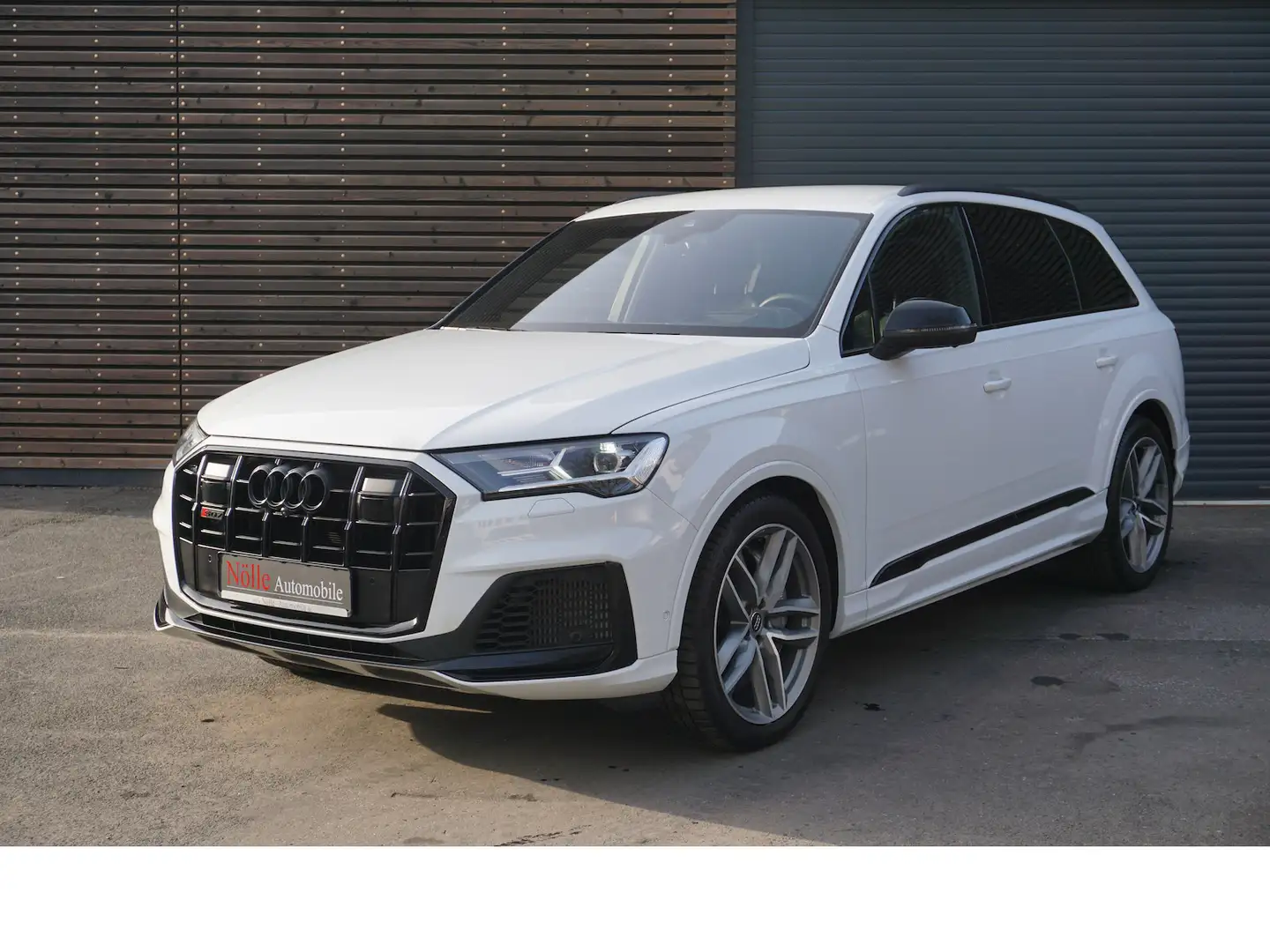 Audi SQ7 competition+ HuD Keramik StdHz B&O Carbon Weiß - 2