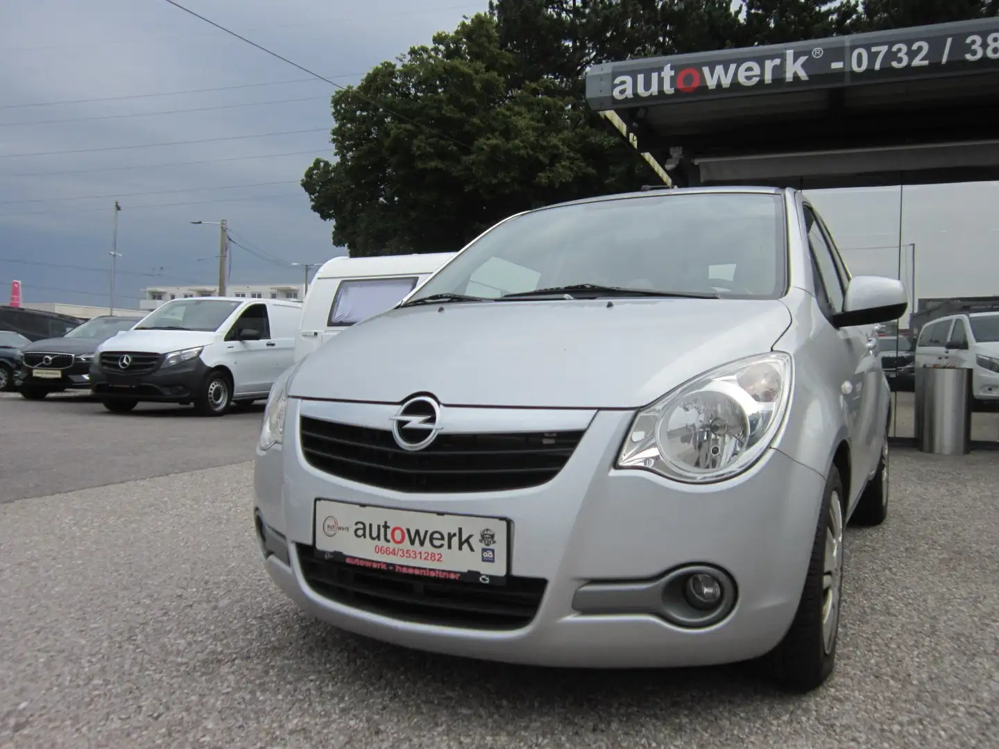 Opel Agila Agila 1,2 Edition Edition Silber - 2