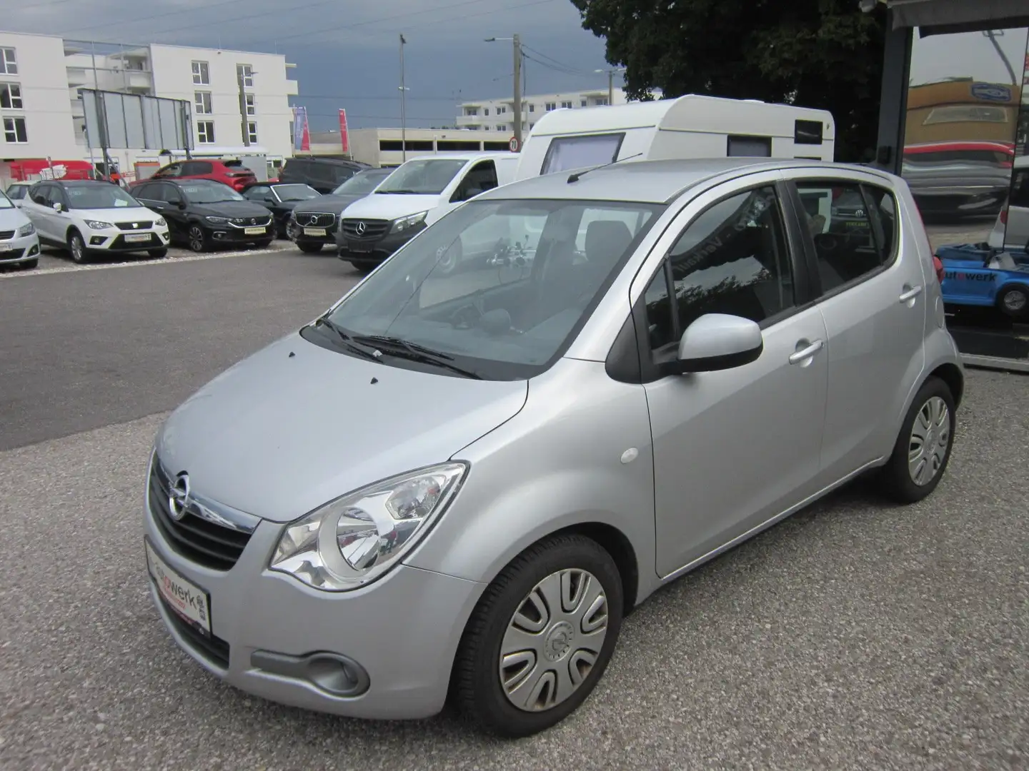 Opel Agila Agila 1,2 Edition Edition Silber - 1