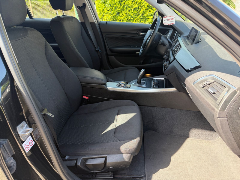 BMW 120 i Advantage TÜV NEU/LED SCH./NAVI/SHZ/TEMP./ — photo 12