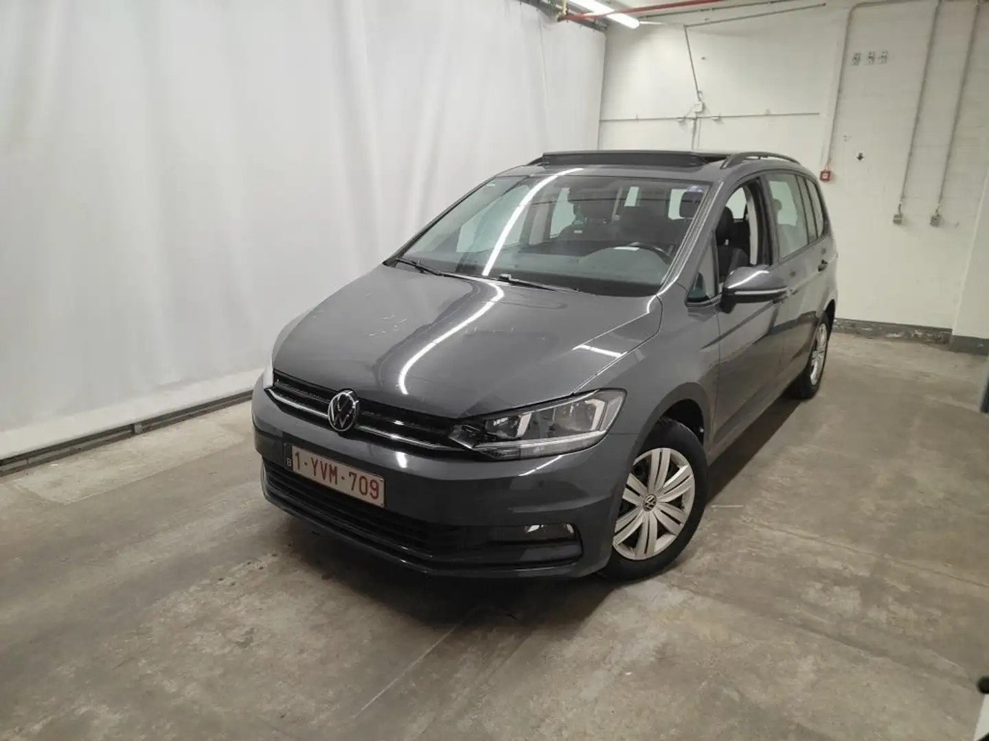 Volkswagen Touran 1.5 TSI Trendline OPF DSG (EU6AP)"Pano-dak - 7zit" Gris - 1