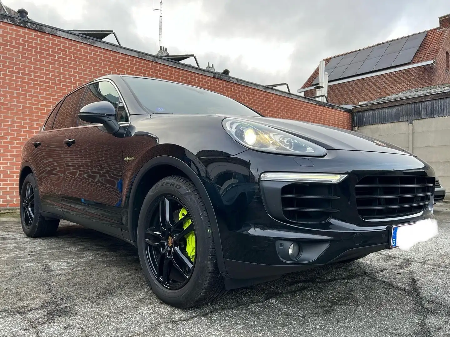 Porsche Cayenne 3.0i V6 PHEV S Tiptronic (306 kW) - 1